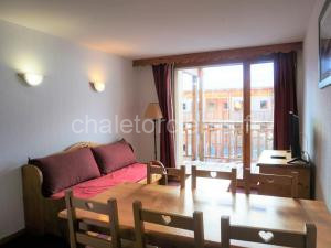 2P cabine, 6 pers, PKG, WIFI gratuit, proche jardin des neiges - FR-1-636-3 à Orcières