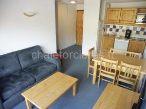 Appartement 2 Pièces Cabine pour 6, Proche Pistes et Commerces, Balcon, TV, Animaux Refusés - FR-1-636-130 à Orcières