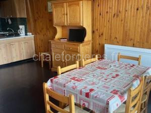Confortable 2 Pièces Cabine 6 Pers, Animaux Acceptés, Pistes et Commerces à Proximité - FR-1-636-142 à Orcières