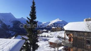 chalet à Orcieres merlette pour 10 à Orcières